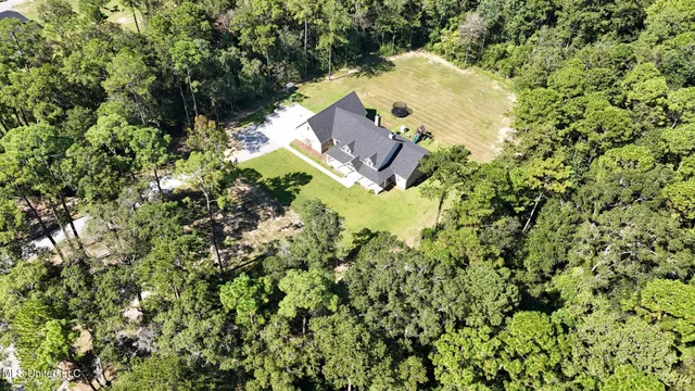 $680,000 | 19255 Eli Dudley Road, Moss Point, MS 39562