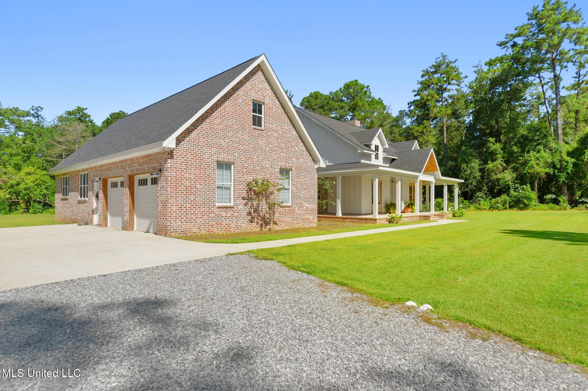 19255 Eli Dudley Road Moss Point, MS 39562 - Photo 36 of 37 A081F31D-D8B7-42BD-BACB-0D15A1D84E81