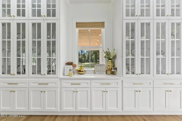 $680,000 | 19255 Eli Dudley Road, Moss Point, MS 39562