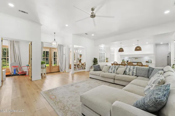 $680,000 | 19255 Eli Dudley Road, Moss Point, MS 39562