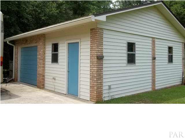 5462 Pine Barron Road Milton, FL 32570 - Photo 4 of 24 Detached 1-car garage and workshop
