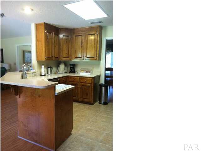 5462 Pine Barron Road Milton, FL 32570 - Photo 7 of 24 Kitchen