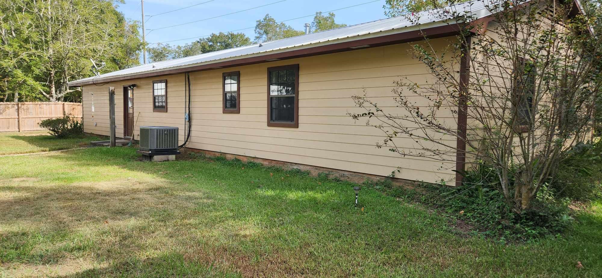 10145 County Road 64 Daphne, AL 36526 - Photo 4 of 21