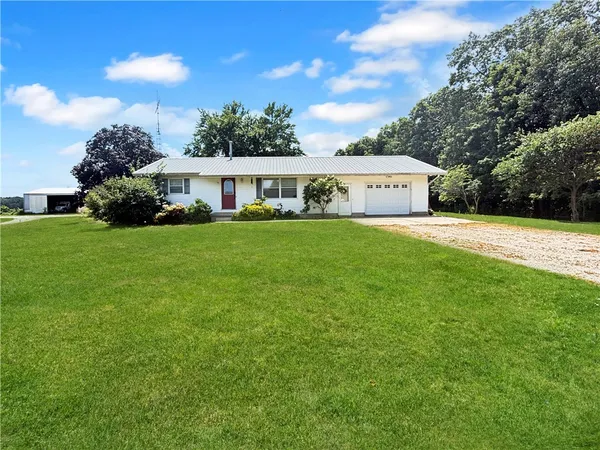 $149,900 | 2194 East 300 N Road, Mode, IL 62444
