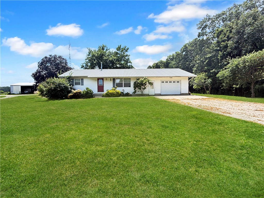 2194 East 300 N Road Mode, IL 62444 - Photo 1 of 13