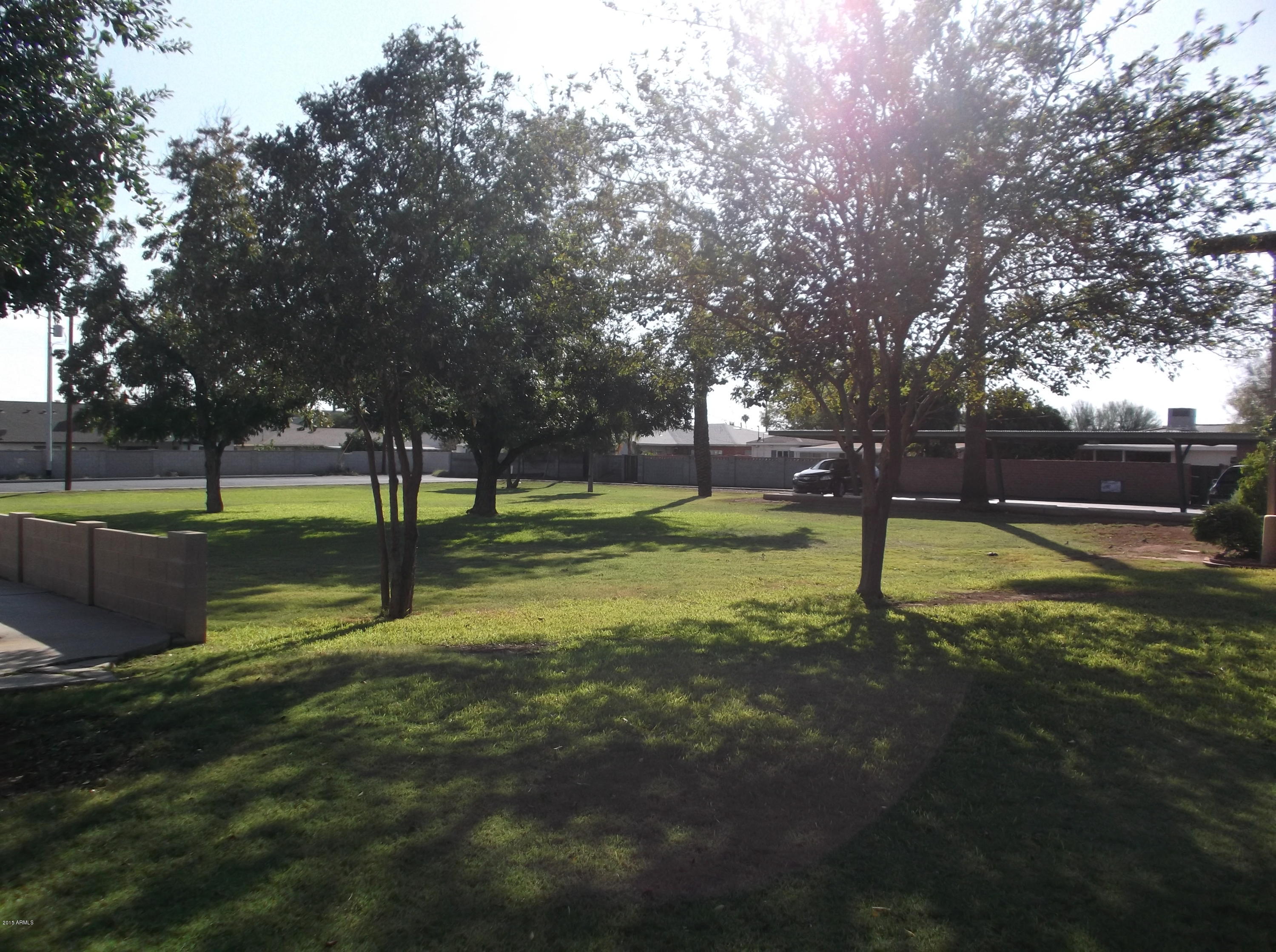 1107 West Osborn Road, Unit 217 Phoenix, AZ 85013 - Photo 16 of 25 Grass Common2