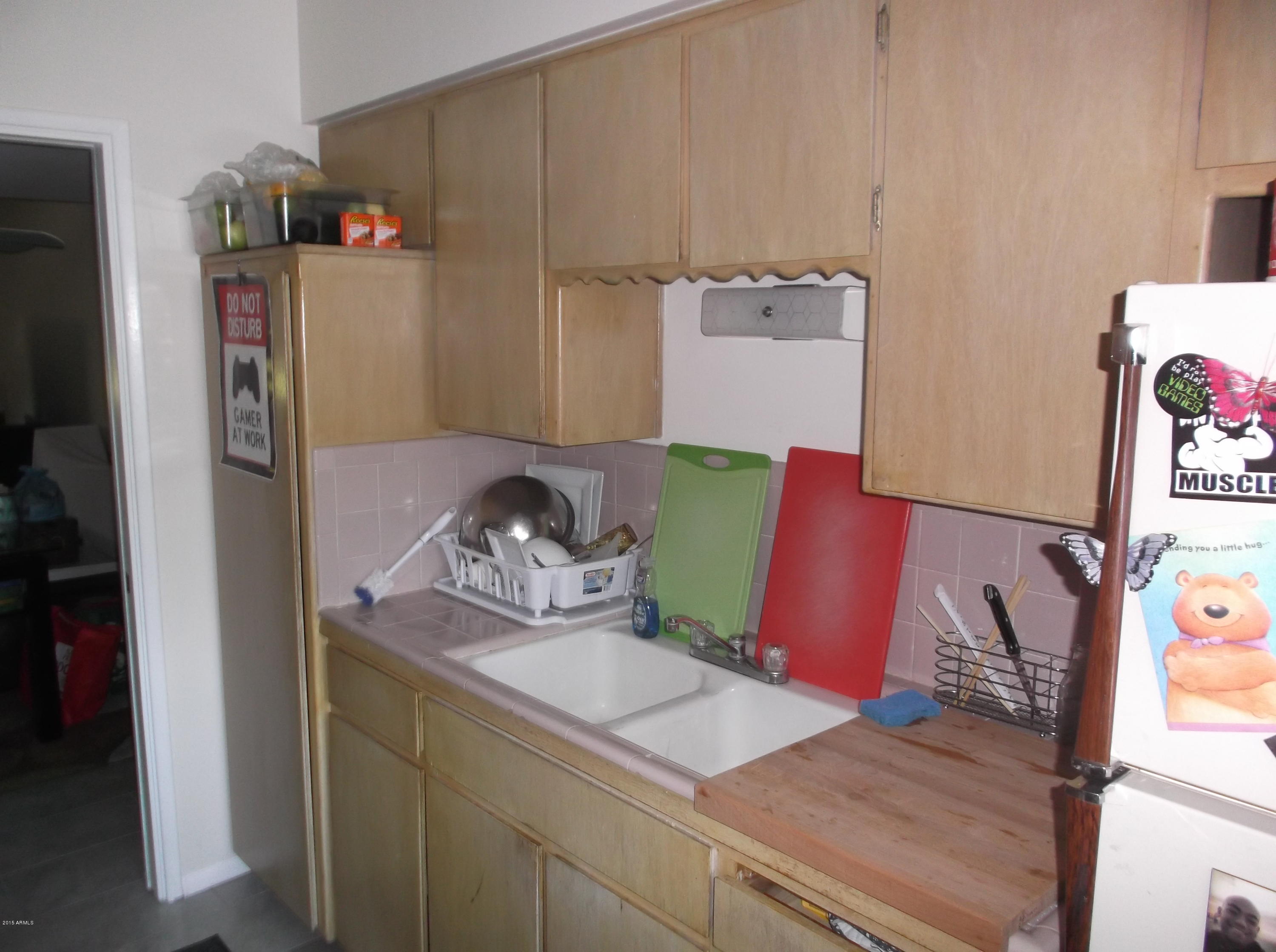 1107 West Osborn Road, Unit 217 Phoenix, AZ 85013 - Photo 3 of 25 217kitchen2
