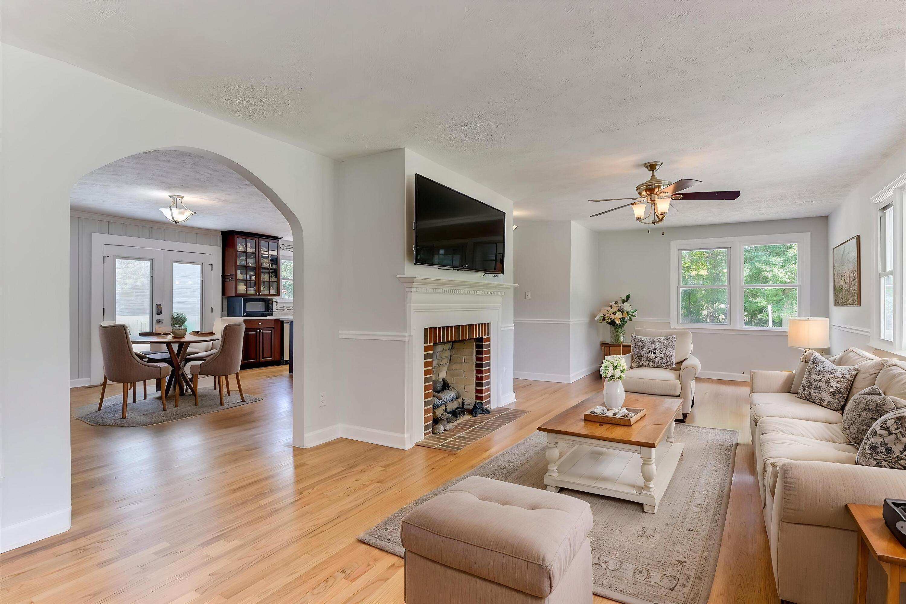 1896 Highway 23 Edgefield, SC 29824 - Photo 5 of 59