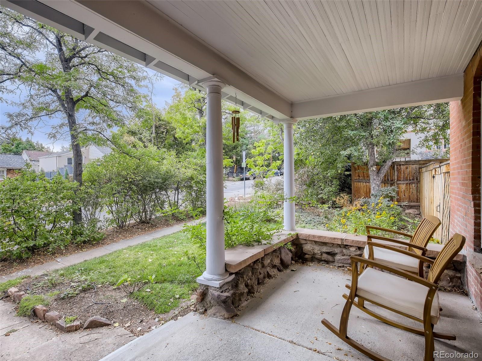 743 9th Street Boulder, CO 80302 - Photo 6 of 28 a house view with a garden space