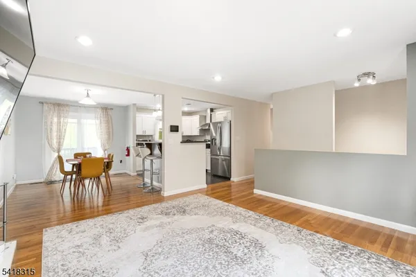$549,900 | 186 Tomahawk Trail, Sparta, NJ 07871