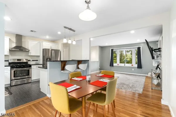 $549,900 | 186 Tomahawk Trail, Sparta, NJ 07871