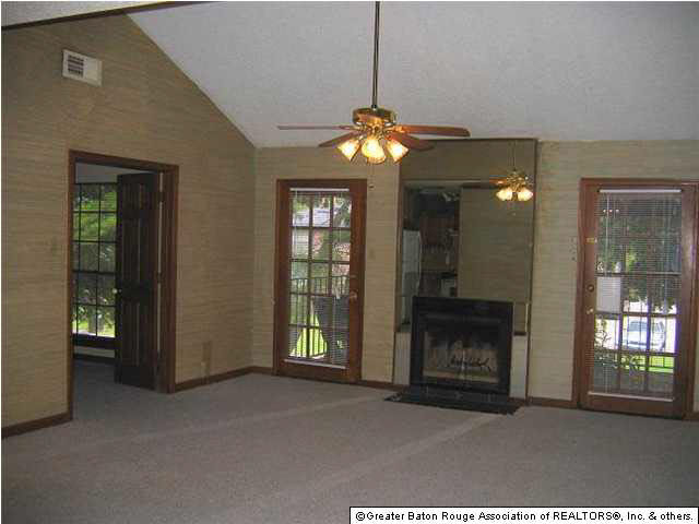 8250 Governor Drive, Unit 3 Baton Rouge, LA 70820 - Photo 5 of 15 Gallery Image 5