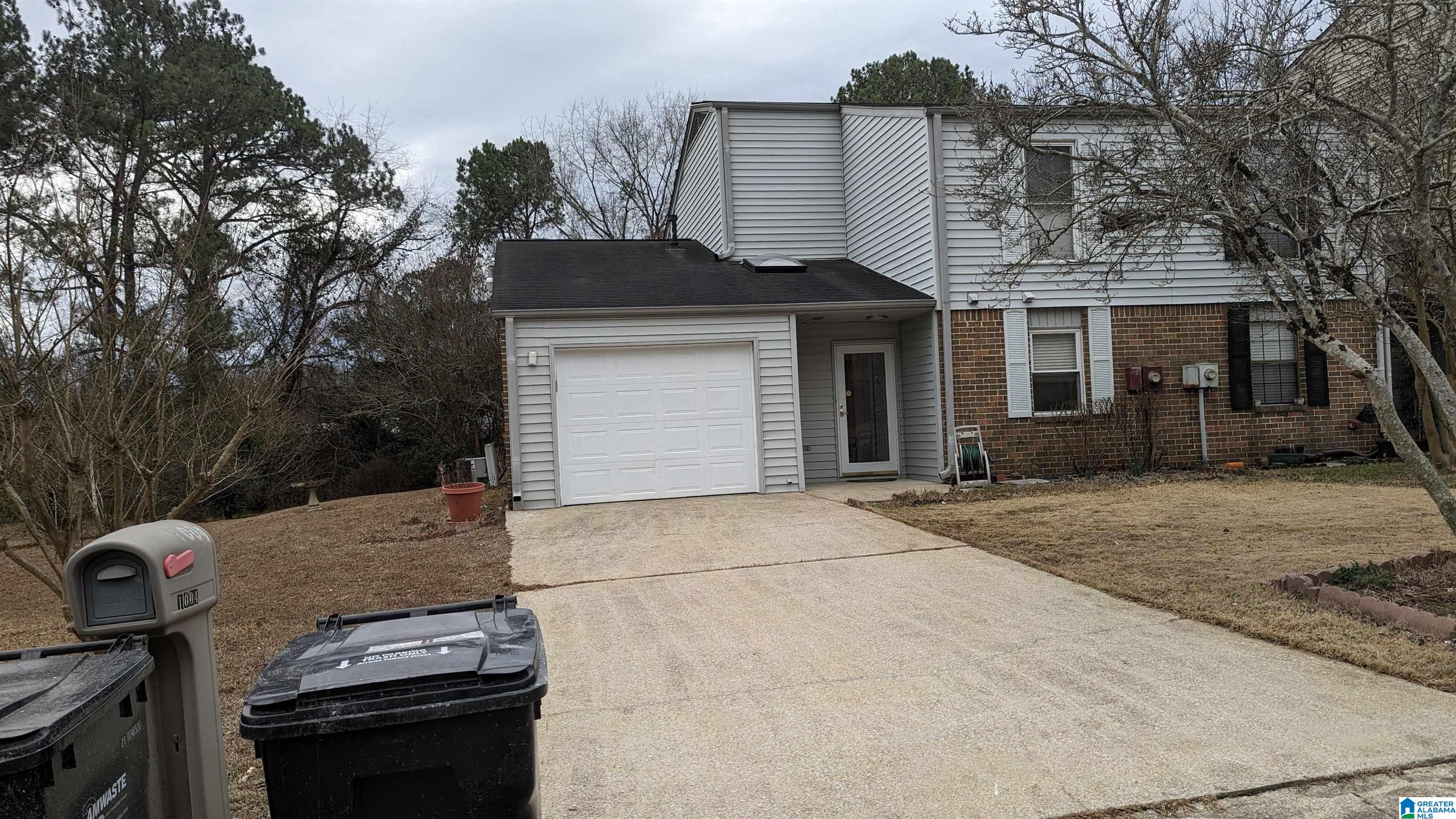 1004 Cedar Crest Birmingham, AL 35216 - Photo 1 of 34