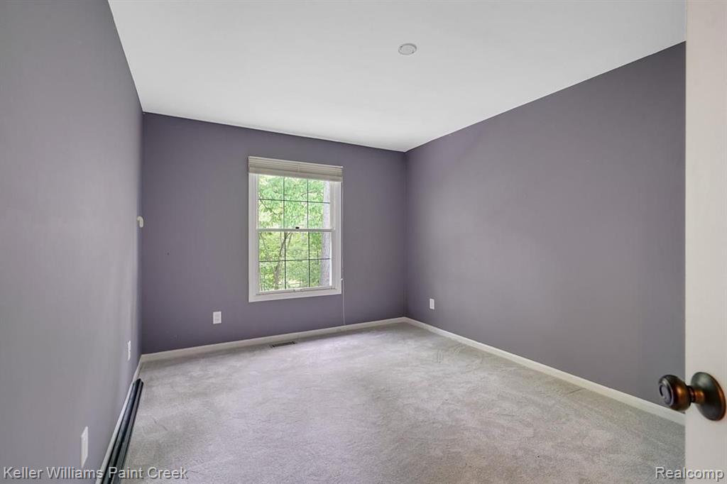 2641 Long Meadow Lane Rochester Hills, MI 48307 - Photo 29 of 38
