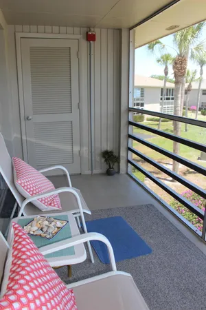 $1,300 | 30 Lake Vista Trail, Unit 205, Port St. Lucie, FL 34952