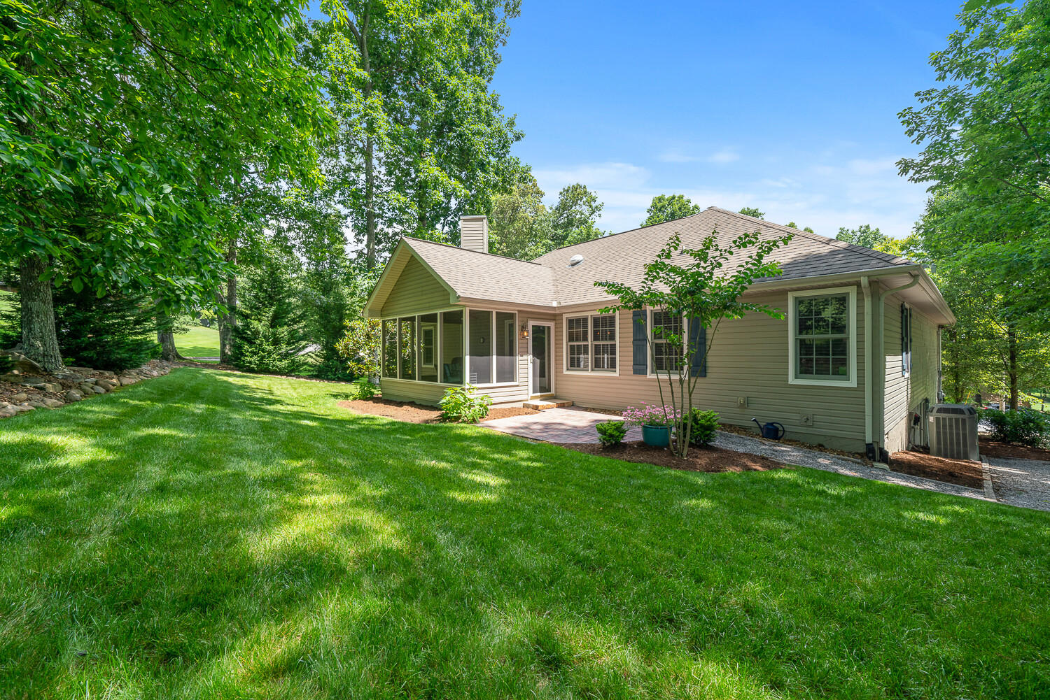 167 Baltusrol Road Crossville, TN 38558 - Photo 32 of 37 07__DSC6264_mls