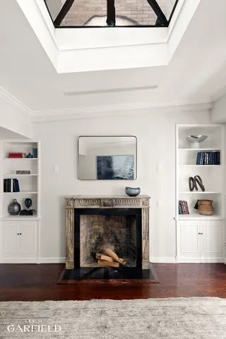 $6,495,000 | 2 East 80th Street, Unit 7 | Upper East Side