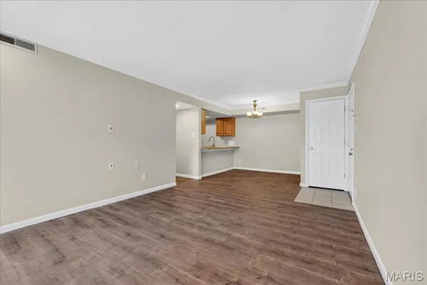 $174,900 | 522 Nirk Avenue, Unit I, Kirkwood, MO 63122