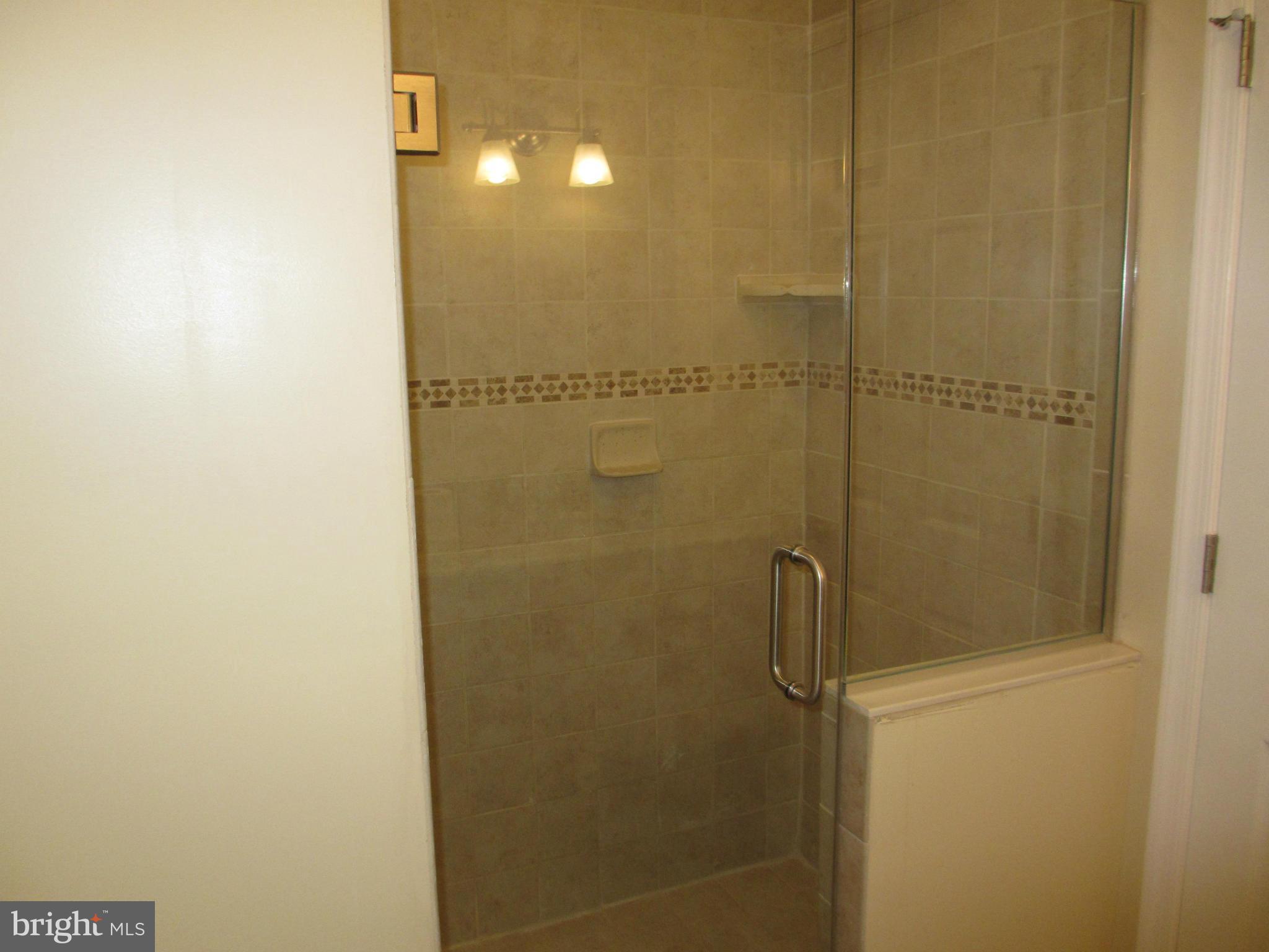 24 Racine Road North East, MD 21901 - Photo 15 of 26 Bath (Master)