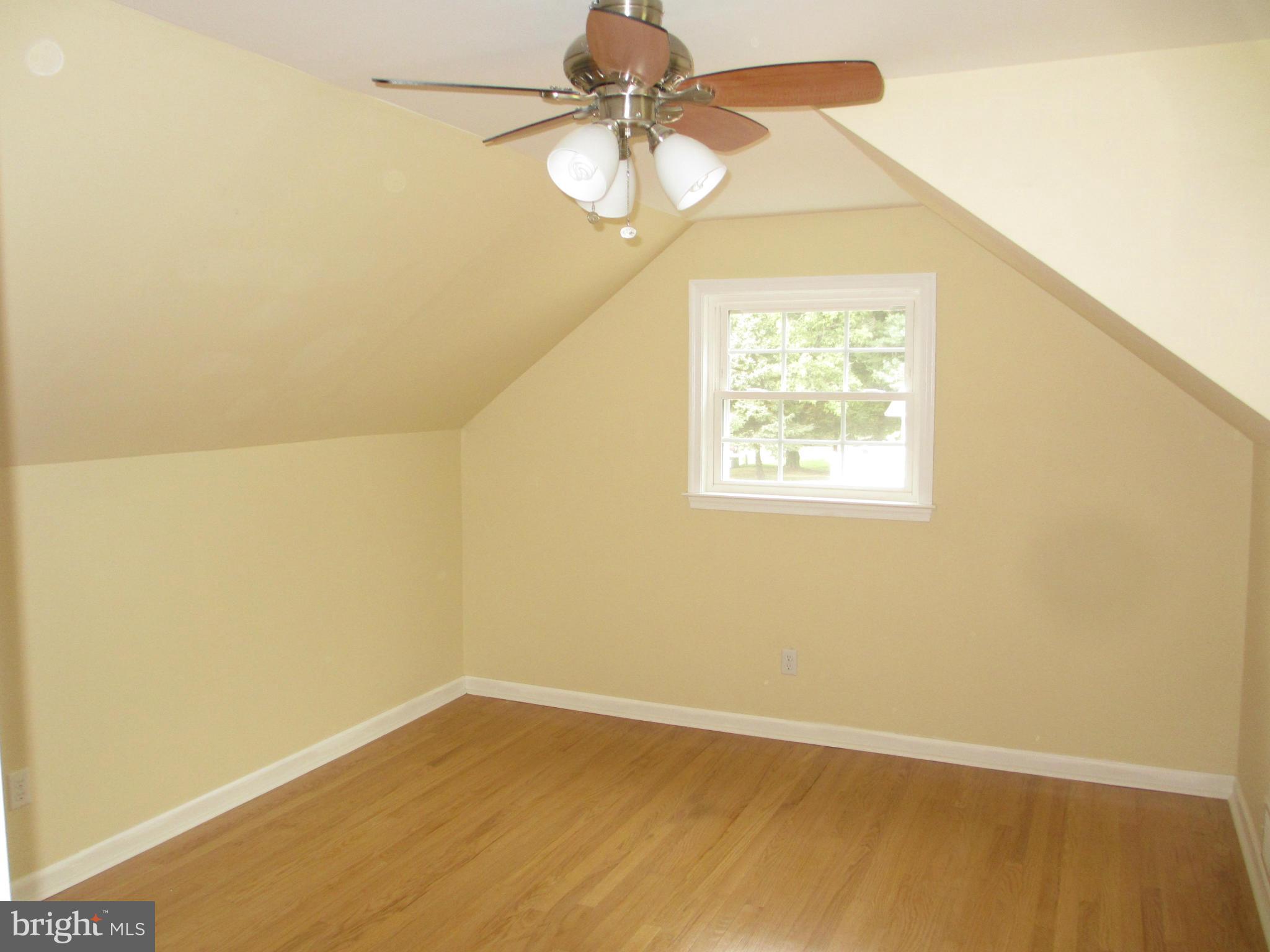24 Racine Road North East, MD 21901 - Photo 18 of 26 Bedroom