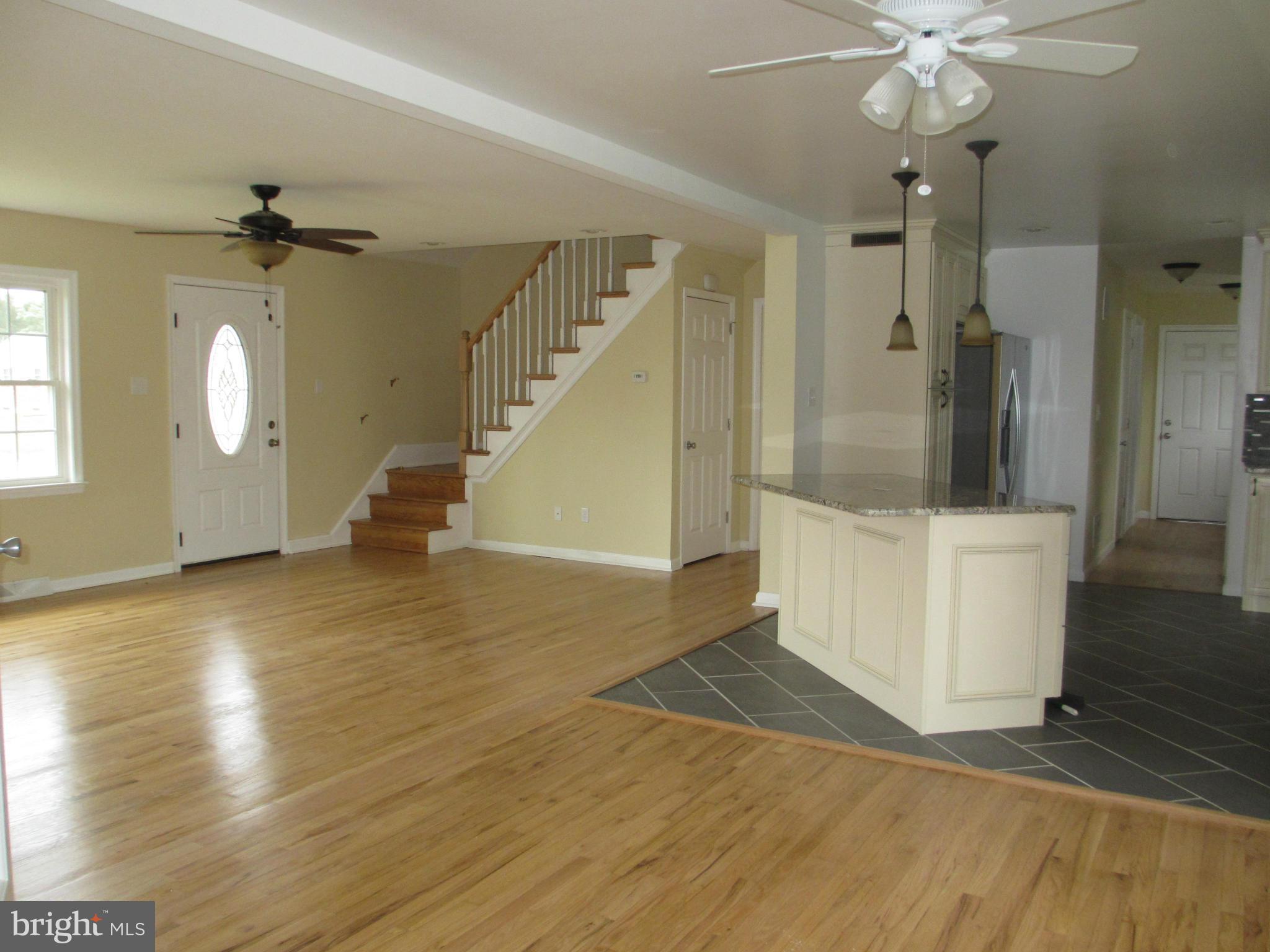 24 Racine Road North East, MD 21901 - Photo 4 of 26 Living Room