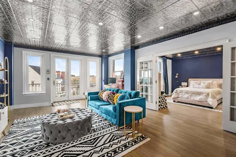 $430,000 | 110 Shearwater Court East, Unit 33, Jersey City, NJ 07305