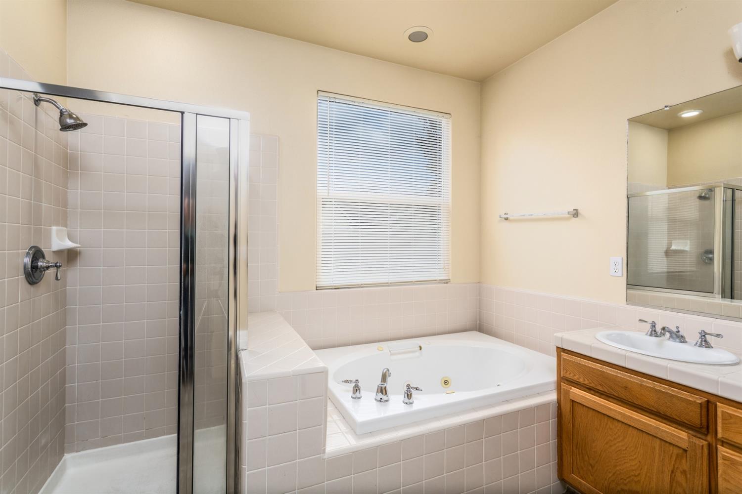 448 West Lilac Avenue Reedley, CA 93654 - Photo 33 of 38 Gallery Image 33