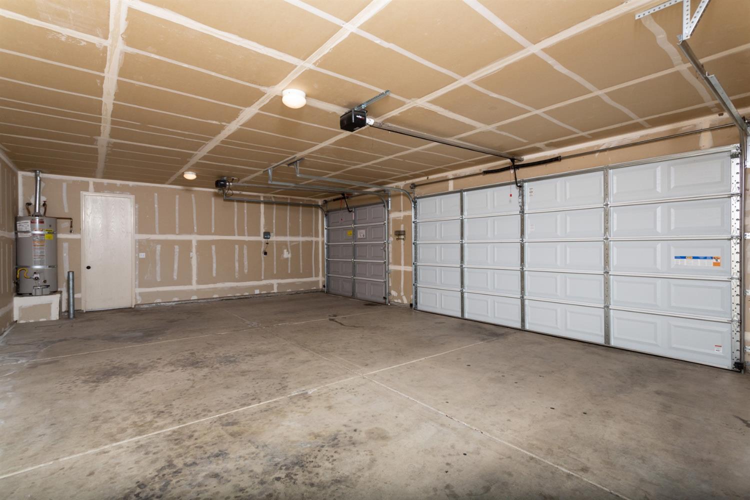 448 West Lilac Avenue Reedley, CA 93654 - Photo 34 of 38 Gallery Image 34