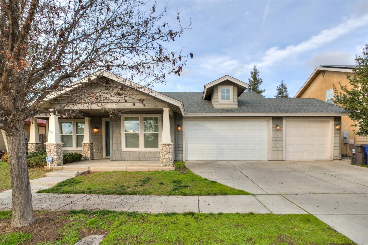 448 West Lilac Avenue Reedley, CA 93654 - Photo 5 of 38 Gallery Image 5