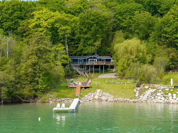$1,495,000 | 9865 Southwest Torch Lake Drive, Rapid City, MI 49676