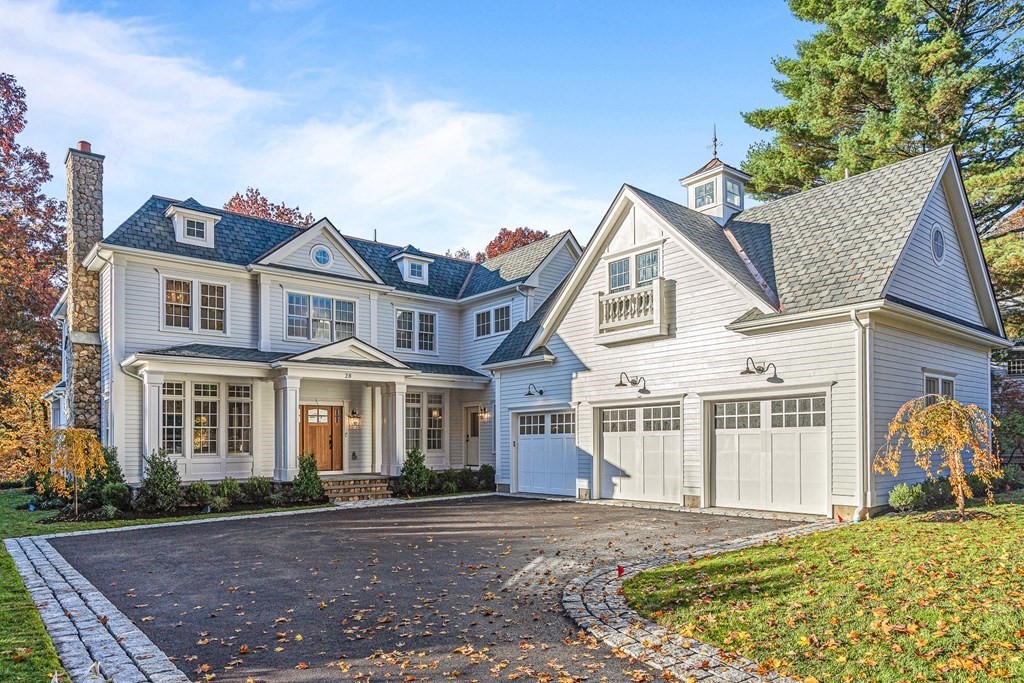 28 Sturbridge Road Wellesley, MA 02481 - Photo 1 of 41