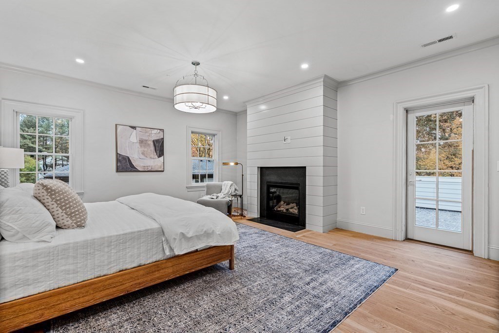 28 Sturbridge Road Wellesley, MA 02481 - Photo 18 of 41