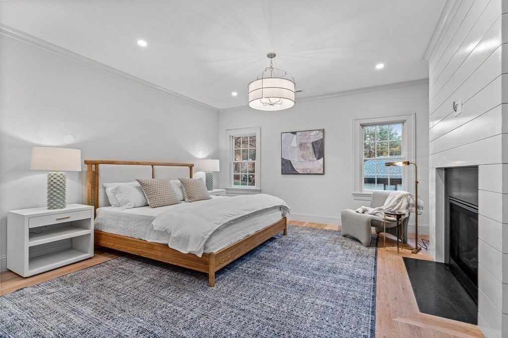 28 Sturbridge Road Wellesley, MA 02481 - Photo 19 of 41