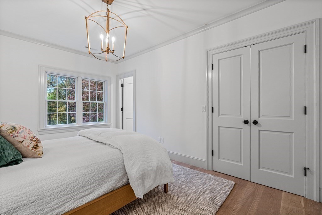 28 Sturbridge Road Wellesley, MA 02481 - Photo 23 of 41