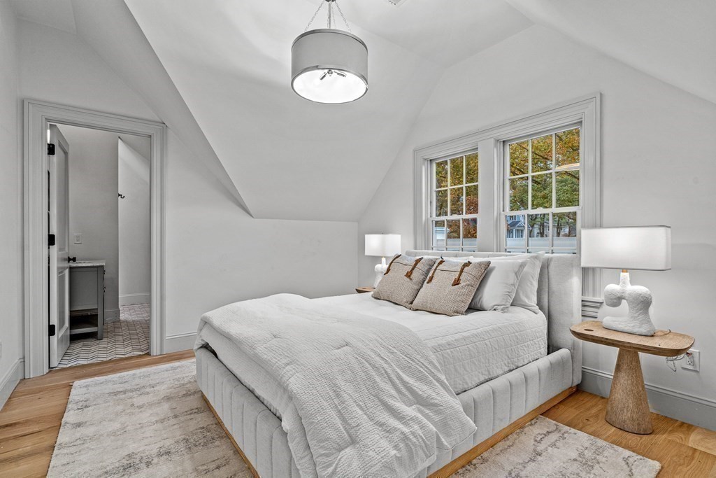 28 Sturbridge Road Wellesley, MA 02481 - Photo 32 of 41