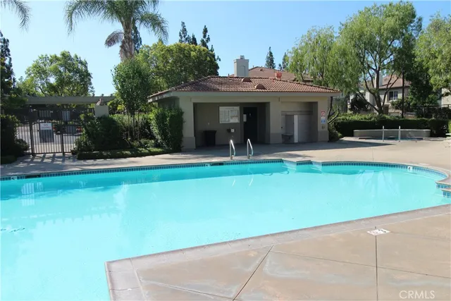 $4,100 | 145 Islington, Irvine, CA 92620