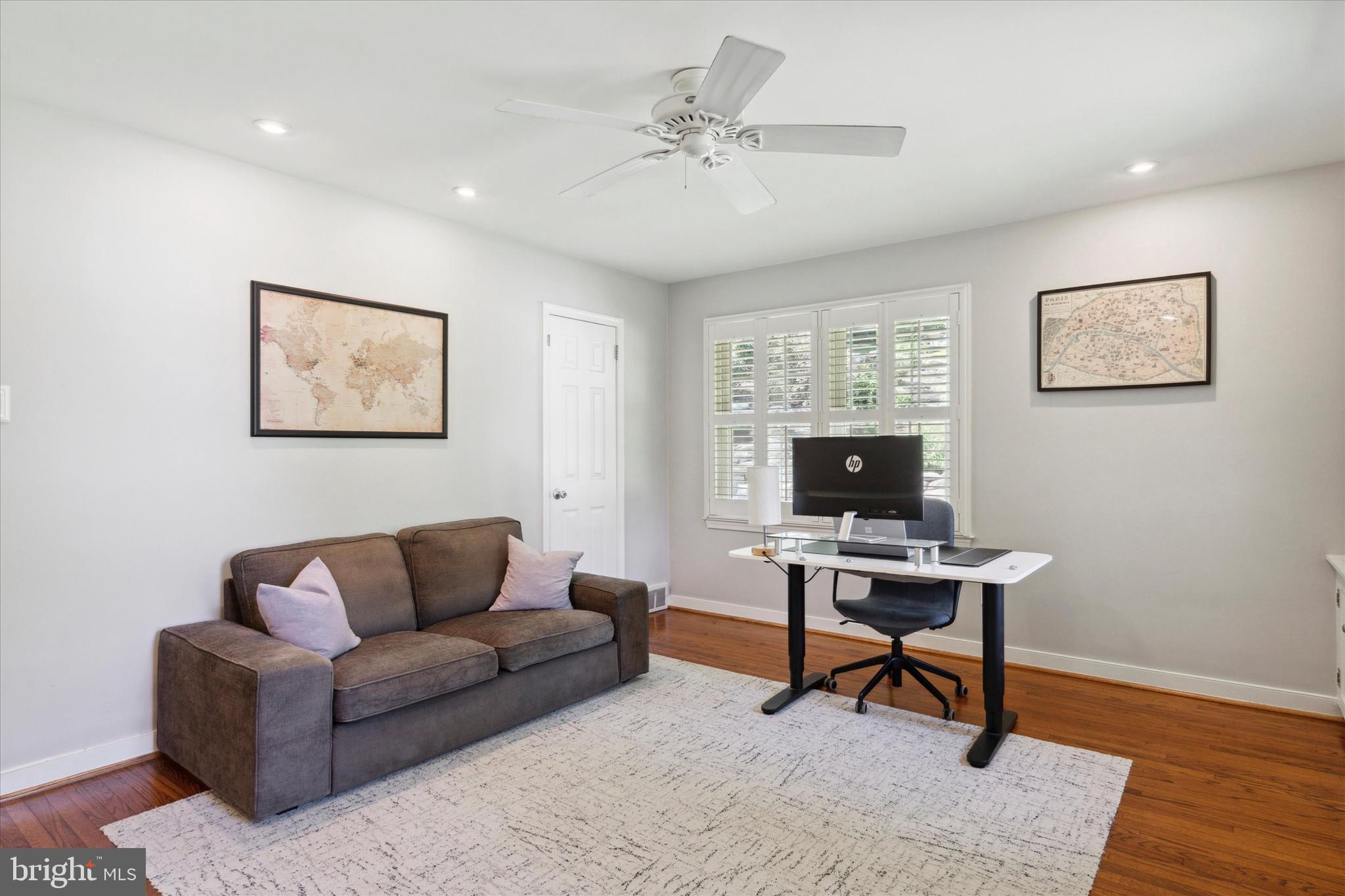 831 Hollow Road Wayne, PA 19087 - Photo 8 of 35