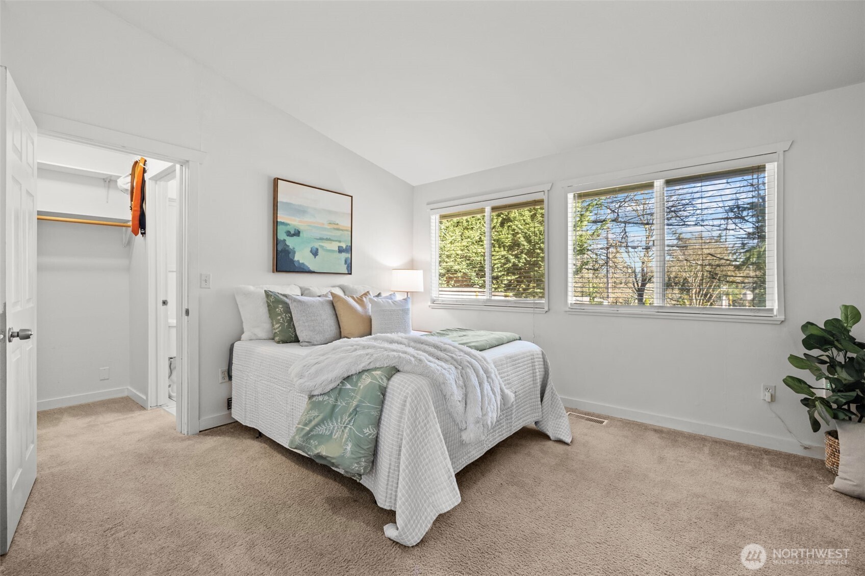 16901 Simonds Road Northeast Kenmore, WA 98028 - Photo 12 of 26