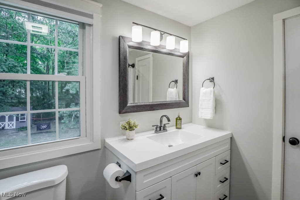 4227 Baird Road Stow, OH 44224 - Photo 28 of 43 Full Bathroom