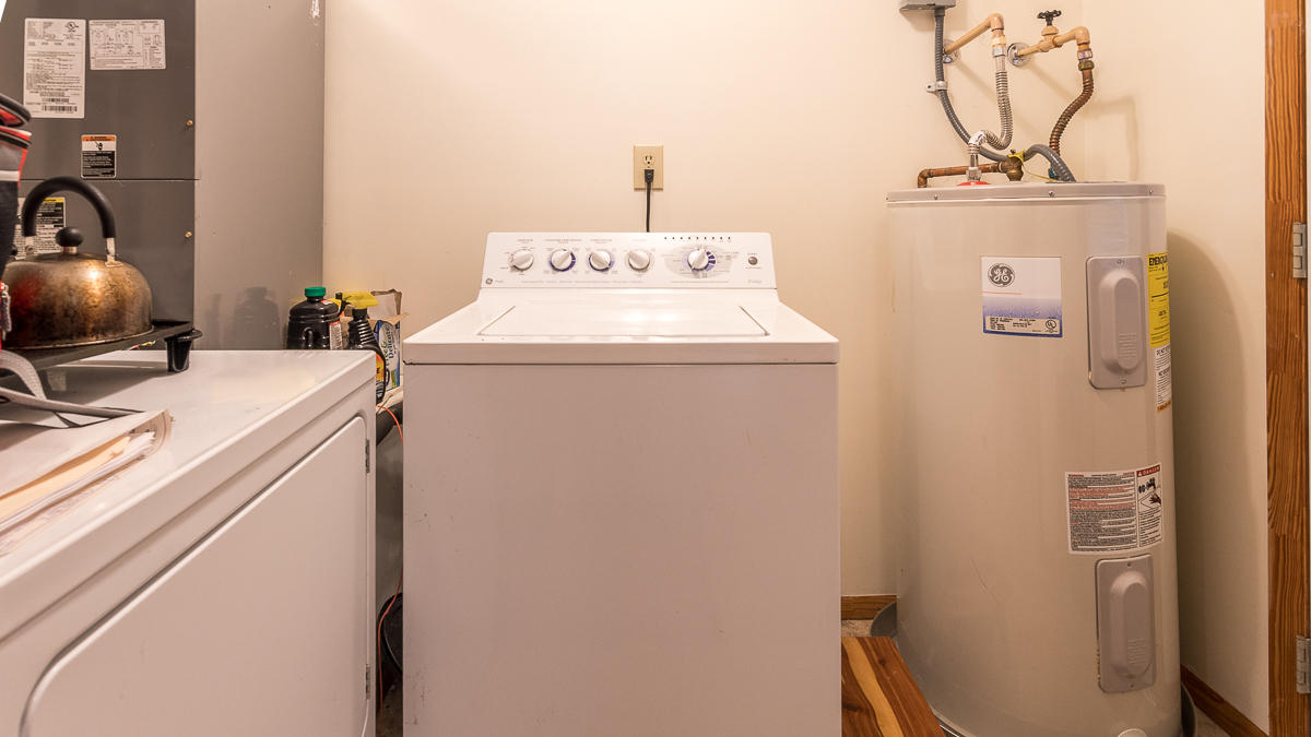 1136 Quarry Road Blue Ridge, VA 24064 - Photo 12 of 29 a utility room with dryer and washer