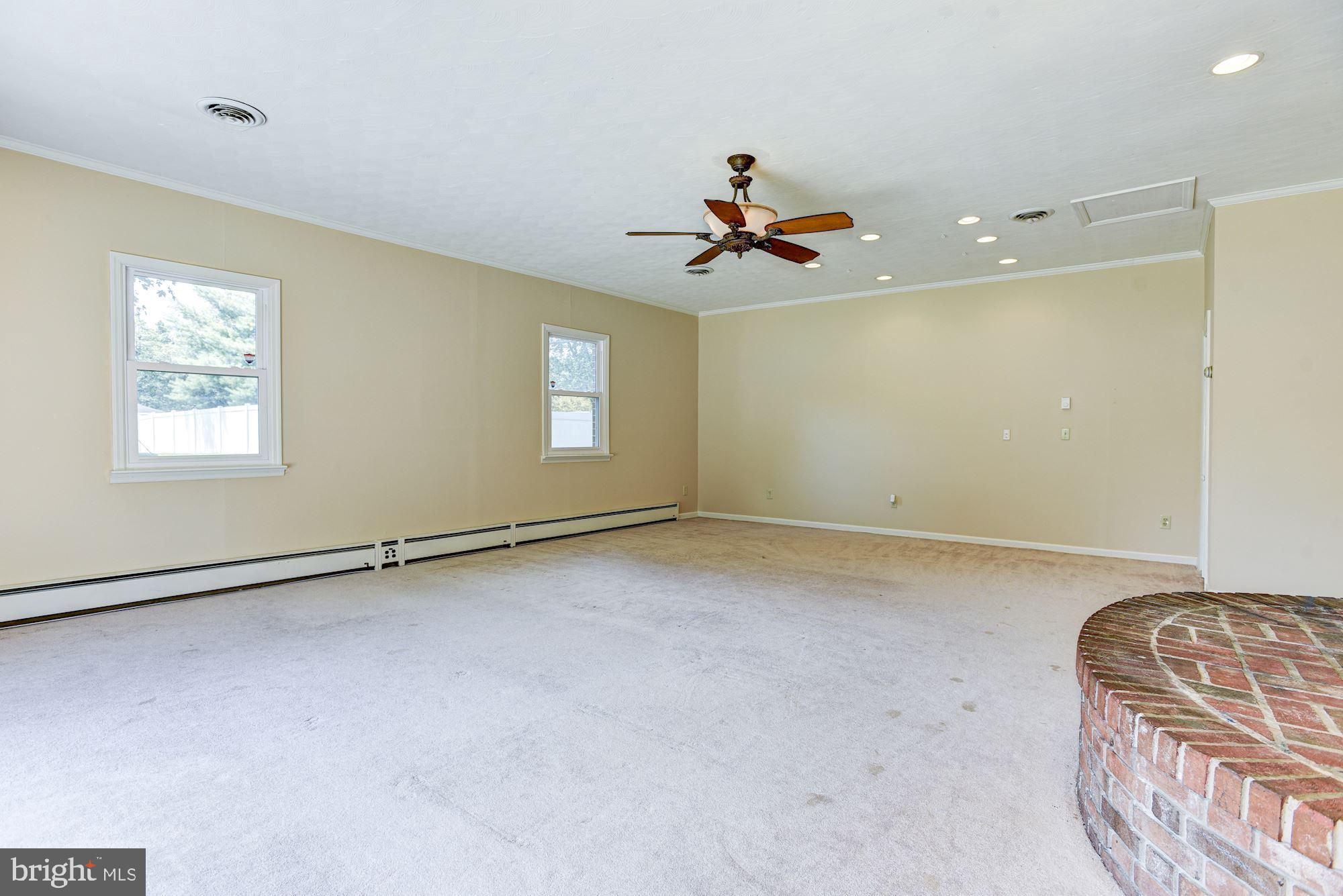 8917 Old Frederick Road Ellicott City, MD 21043 - Photo 12 of 31 Family Room