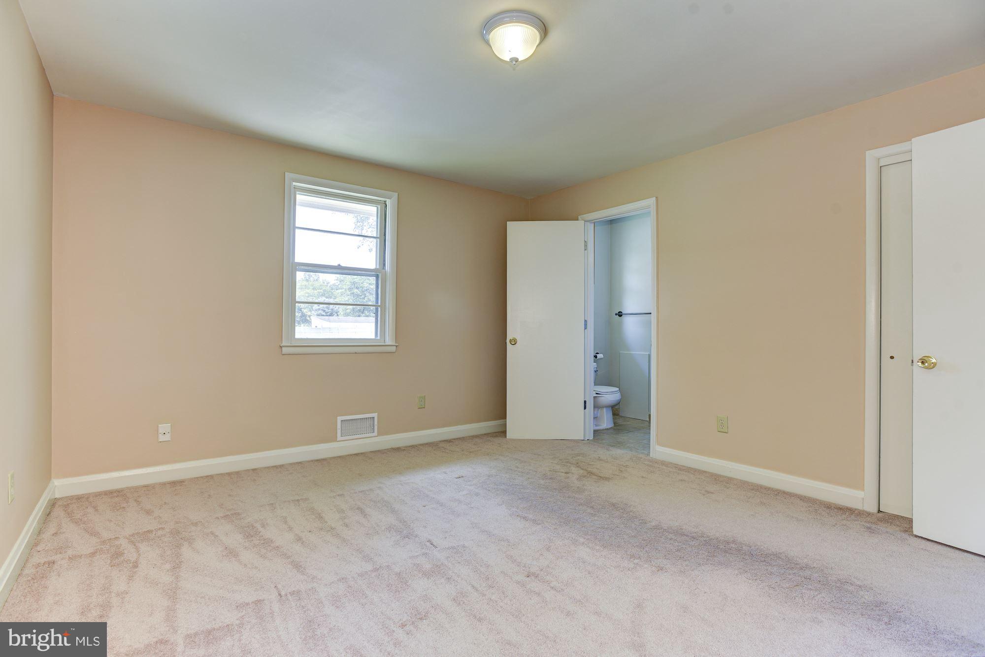 8917 Old Frederick Road Ellicott City, MD 21043 - Photo 15 of 31 Primary Bedroom