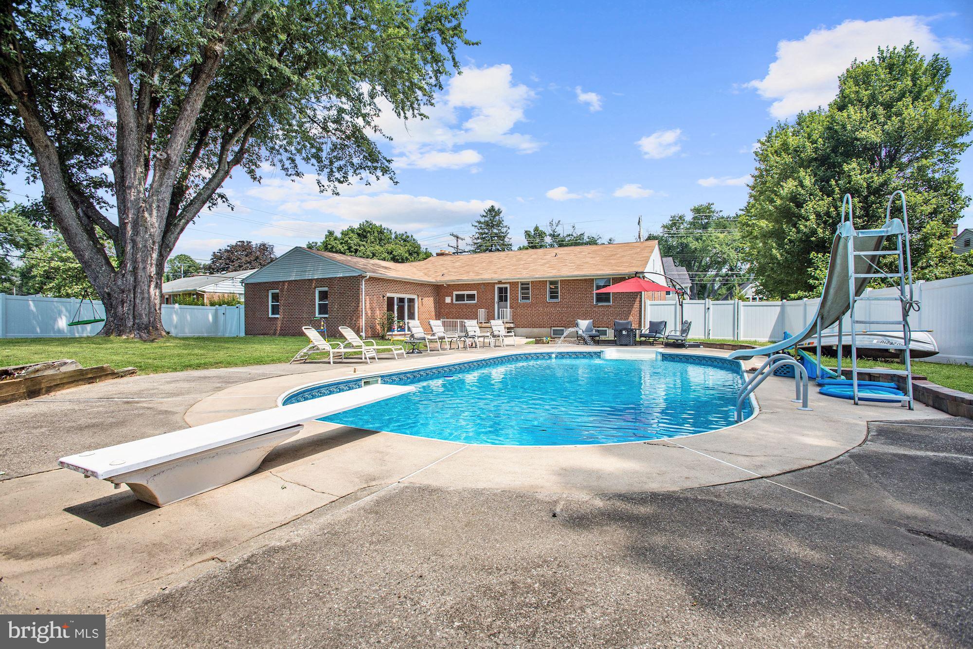 8917 Old Frederick Road Ellicott City, MD 21043 - Photo 24 of 31 In Ground Pool