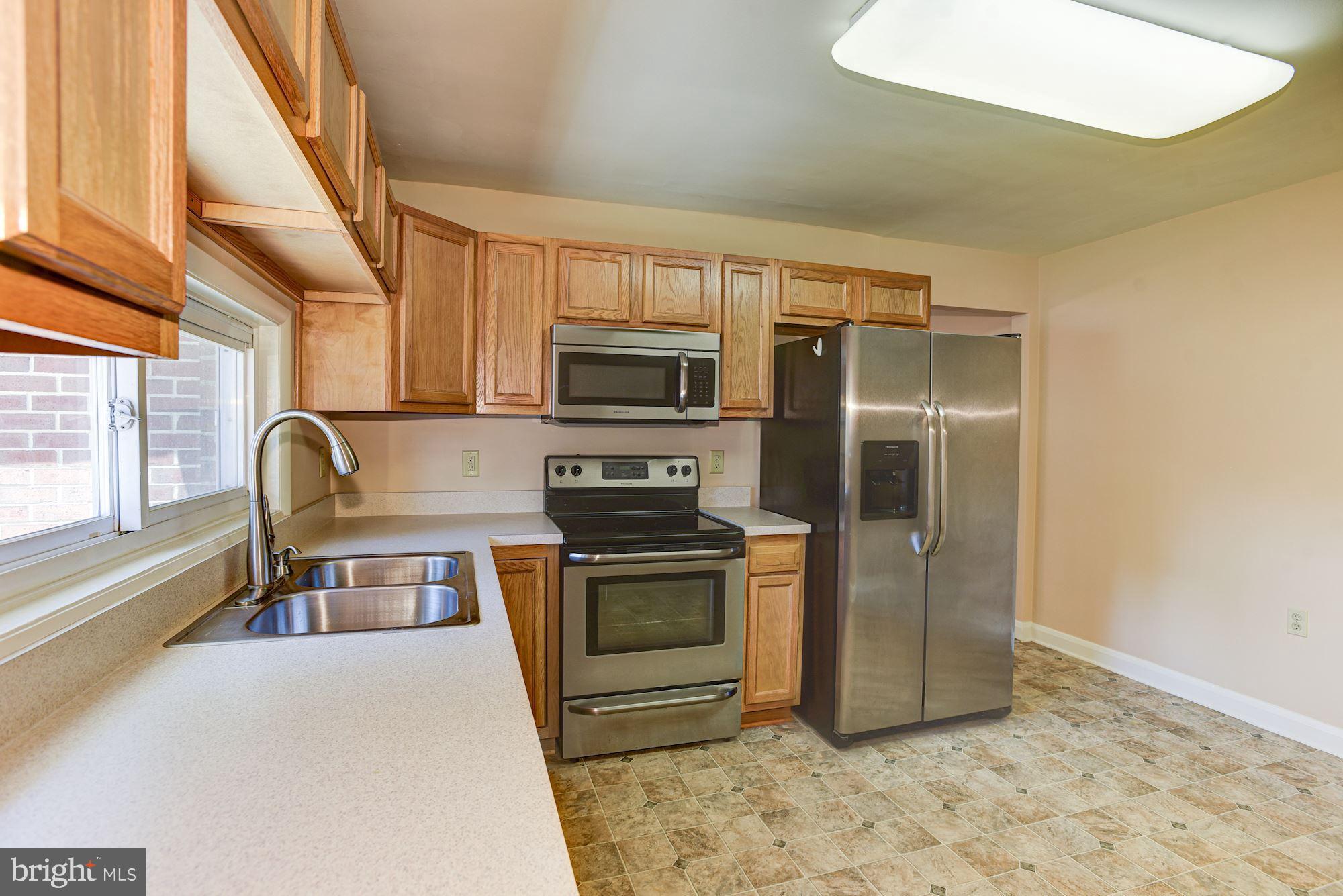 8917 Old Frederick Road Ellicott City, MD 21043 - Photo 9 of 31 Kitchen