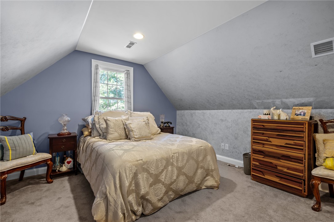 1158 Sisson Road Coventry, RI 02827 - Photo 22 of 50
