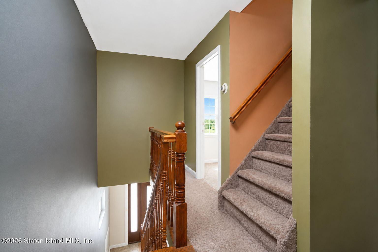 7429 Amboy Road Staten Island, NY 10307 - Photo 15 of 33 UPSTAIRS HALL