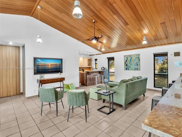 $2,350,000 | 13494 Stirling Road, Southwest Ranches, FL 33330