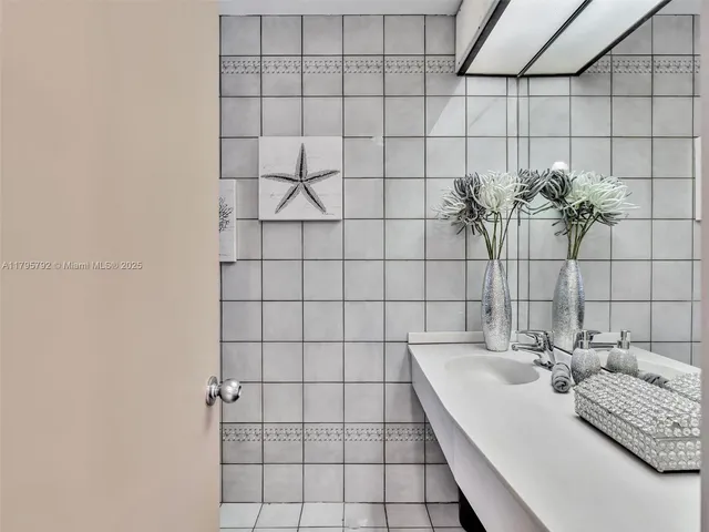 $2,350,000 | 13494 Stirling Road, Southwest Ranches, FL 33330