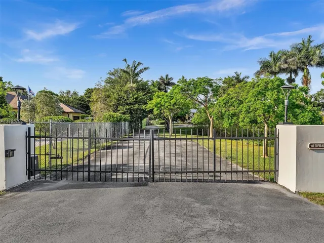 $2,350,000 | 13494 Stirling Road, Southwest Ranches, FL 33330