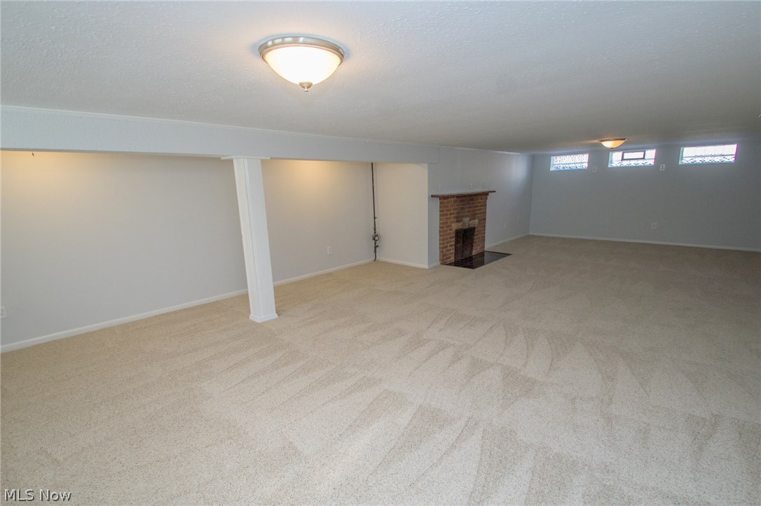 20860 Mastick Road Cleveland, OH 44126 - Photo 30 of 33